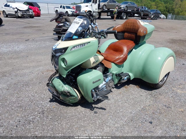 INDIAN MOTORCYCLE CO. Roadmaster 2017 56KTRAAA5H3345481 Image 2