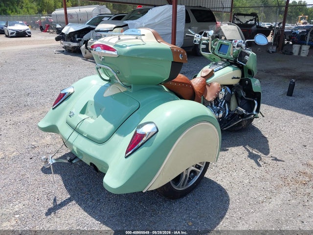 INDIAN MOTORCYCLE CO. Roadmaster 2017 56KTRAAA5H3345481 Image 4