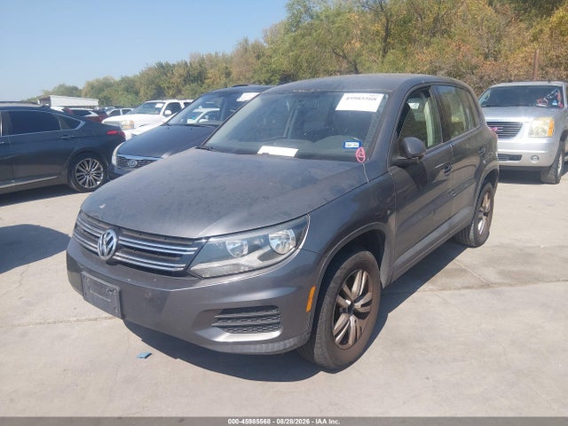 2014 Volkswagen Tiguan S მანქანა იყიდება აუქციონზე, vin: WVGAV3AX9EW588046, აუქციონის ნომერი: 45985568