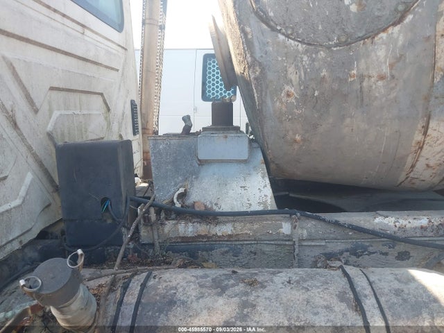 45985570 :رقم المزاد ، 1HTMMAAL18H644823 vin ، 2008 International 4000 4300 مزاد بيع