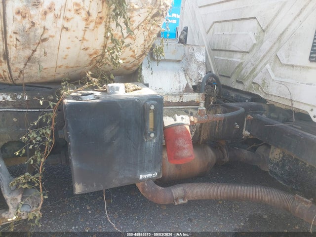 45985570 :رقم المزاد ، 1HTMMAAL18H644823 vin ، 2008 International 4000 4300 مزاد بيع