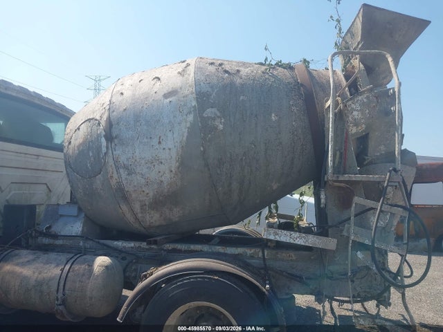 45985570 :رقم المزاد ، 1HTMMAAL18H644823 vin ، 2008 International 4000 4300 مزاد بيع