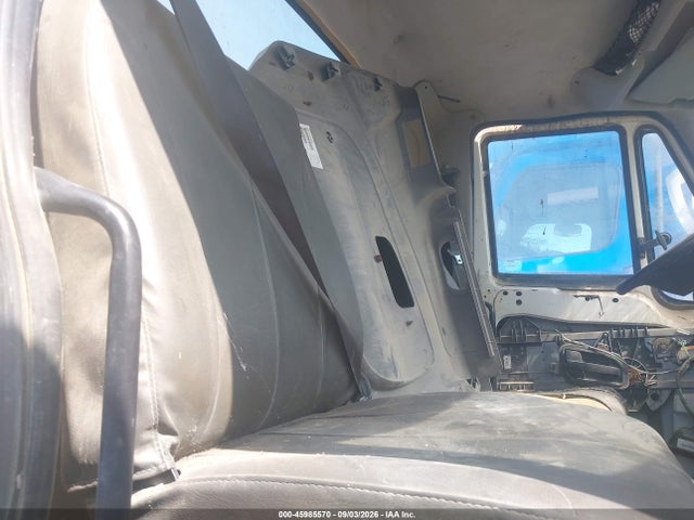 45985570 :رقم المزاد ، 1HTMMAAL18H644823 vin ، 2008 International 4000 4300 مزاد بيع
