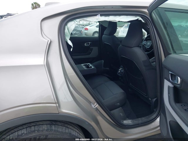 Polestar 2 Launch Edition 2021 LPSED3KA4ML012666 Image 8