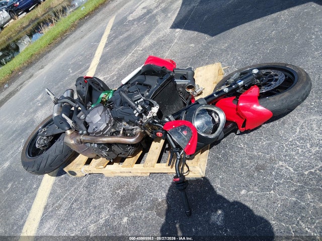 Auction sale of the 2022 Ducati Monster, vin: ZDMMAMDT5NB003308, lot number: 45985583