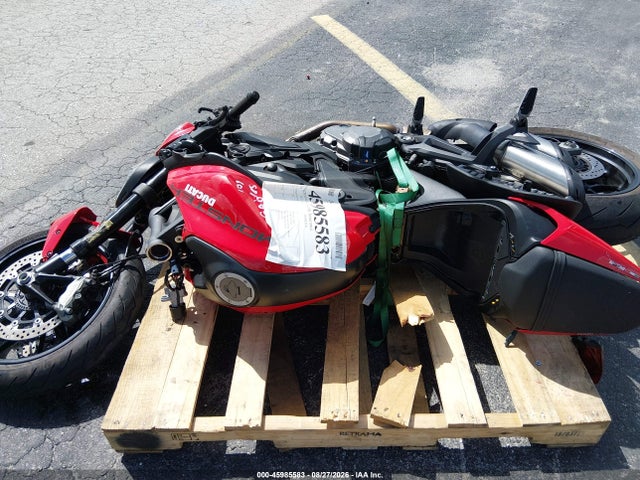 2022 Ducati Monster მანქანა იყიდება აუქციონზე, vin: ZDMMAMDT5NB003308, აუქციონის ნომერი: 45985583