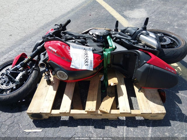 2022 Ducati Monster მანქანა იყიდება აუქციონზე, vin: ZDMMAMDT5NB003308, აუქციონის ნომერი: 45985583