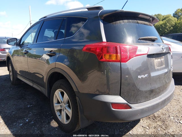 2014 Toyota Rav4 Xle მანქანა იყიდება აუქციონზე, vin: JTMRFREV9ED073575, აუქციონის ნომერი: 45985616