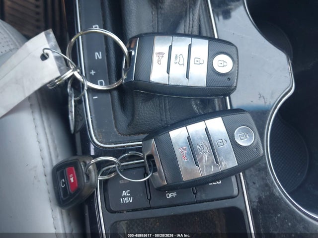 45985617 :رقم المزاد ، 5XYKWDA71FG572711 vin ، 2015 Kia Sorento Limited V6 مزاد بيع