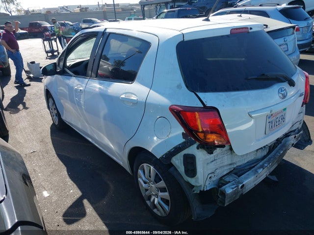 Toyota YARIS L 2015 VNKKTUD39FA041829 Image 3