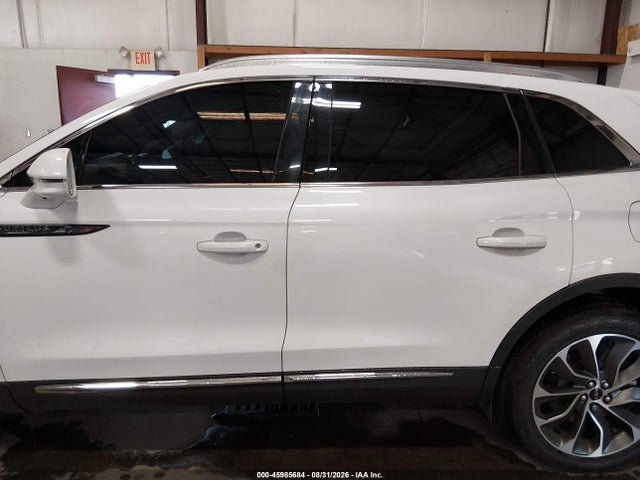 45985684 :رقم المزاد ، 2LMPJ8KP0MBL01389 vin ، 2021 Lincoln Nautilus Reserve مزاد بيع