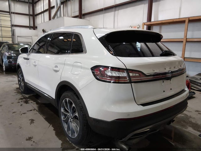 45985684 :رقم المزاد ، 2LMPJ8KP0MBL01389 vin ، 2021 Lincoln Nautilus Reserve مزاد بيع