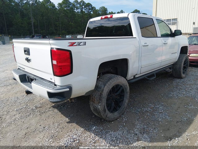2018 Chevrolet Silverado 1500 2lt მანქანა იყიდება აუქციონზე, vin: 3GCUKRECXJG586822, აუქციონის ნომერი: 45985725