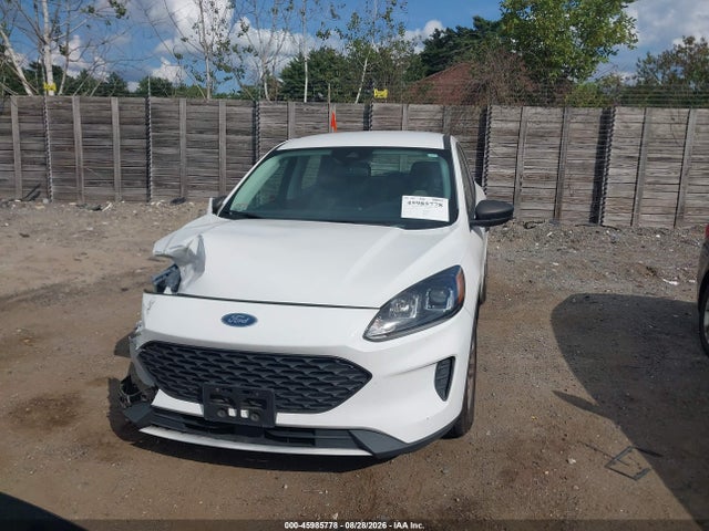 45985778 :رقم المزاد ، 1FMCU0F64MUA04981 vin ، 2021 Ford Escape S مزاد بيع