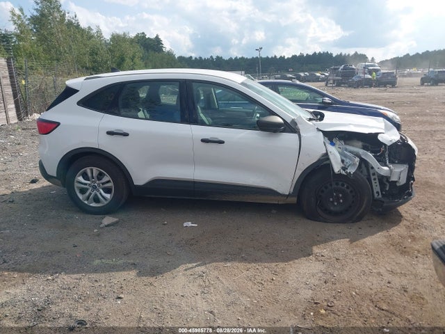 45985778 :رقم المزاد ، 1FMCU0F64MUA04981 vin ، 2021 Ford Escape S مزاد بيع