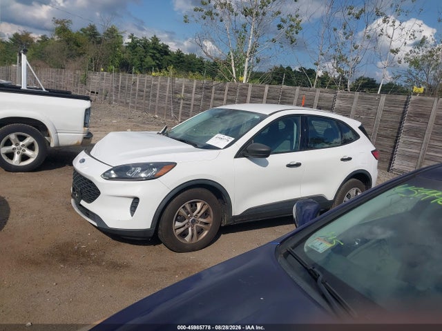 45985778 :رقم المزاد ، 1FMCU0F64MUA04981 vin ، 2021 Ford Escape S مزاد بيع