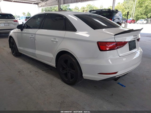 45985797 :رقم المزاد ، WAUB8GFFXH1057413 vin ، 2017 Audi A3 2.0t Premium مزاد بيع