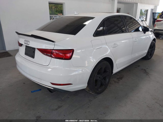 45985797 :رقم المزاد ، WAUB8GFFXH1057413 vin ، 2017 Audi A3 2.0t Premium مزاد بيع