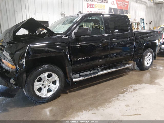 Chevrolet Silverado 1500 2lt 2018 3GCUKREC6JG230982 Image 2