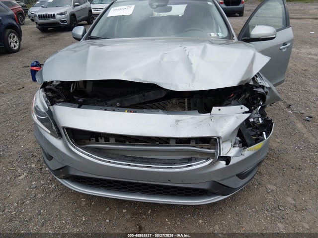 Продаж на аукціоні авто 2018 Volvo V60 T5 Dynamic, vin: YV140MSL9J2403247, номер лоту: 45985827