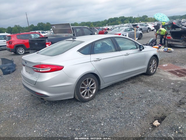 Aukcja sprzedaży 2017 Ford Fusion Se, vin: 3FA6P0HD5HR331770, numer aukcji: 45985836