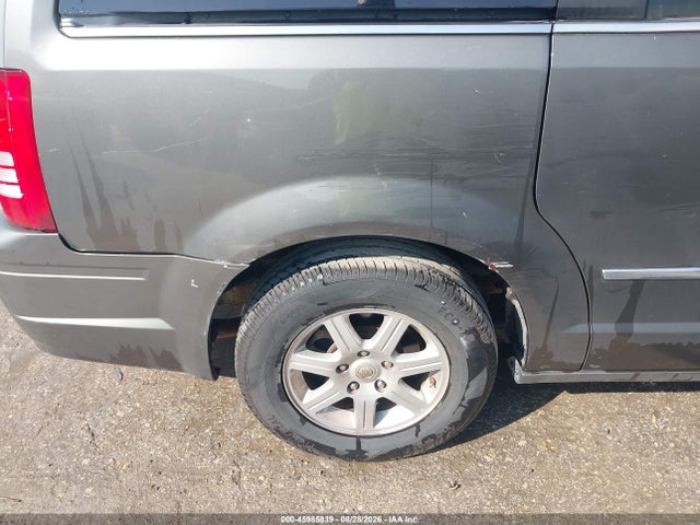 45985839 :رقم المزاد ، 2A4RR5DX5AR240227 vin ، 2010 Chrysler Town & Country Touring مزاد بيع