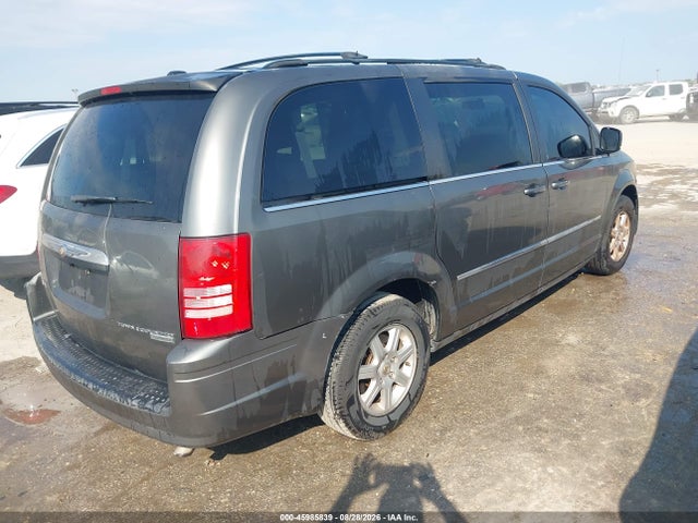 45985839 :رقم المزاد ، 2A4RR5DX5AR240227 vin ، 2010 Chrysler Town & Country Touring مزاد بيع