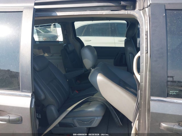 45985839 :رقم المزاد ، 2A4RR5DX5AR240227 vin ، 2010 Chrysler Town & Country Touring مزاد بيع