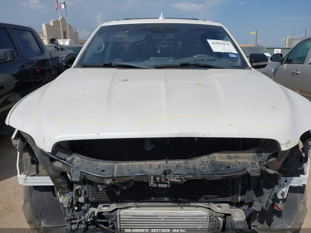 5LMJJ3LT8JEL08779 Lincoln Navigator L Reserve