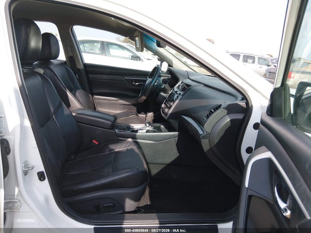 1N4AL3AP3JC157715 Nissan Altima 2.5 Sl