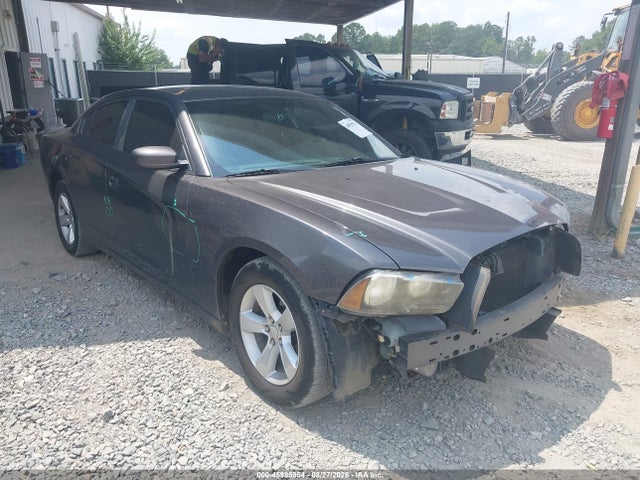 45985954 :رقم المزاد ، 2C3CDXBG7EH192688 vin ، 2014 Dodge Charger Se مزاد بيع