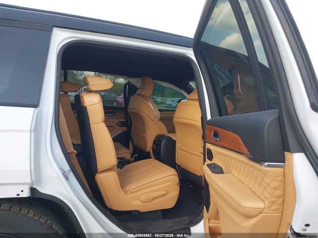 2025 Jeep Grand Cherokee L Summit Reserve 4x4 მანქანა იყიდება აუქციონზე, vin: 1C4RJKEG8S8693670, აუქციონის ნომერი: 45985962