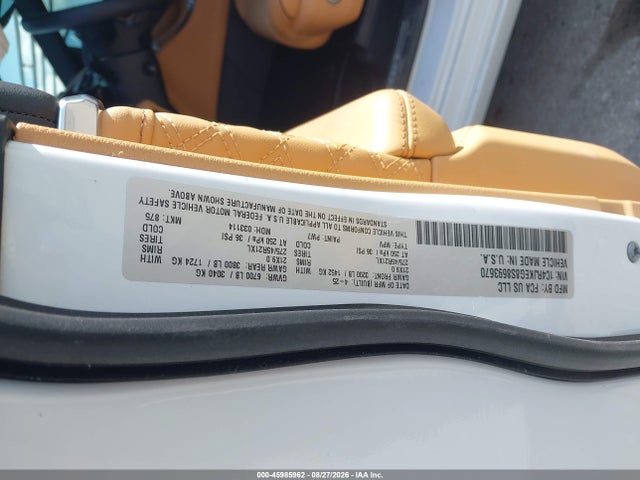 2025 Jeep Grand Cherokee L Summit Reserve 4x4 მანქანა იყიდება აუქციონზე, vin: 1C4RJKEG8S8693670, აუქციონის ნომერი: 45985962