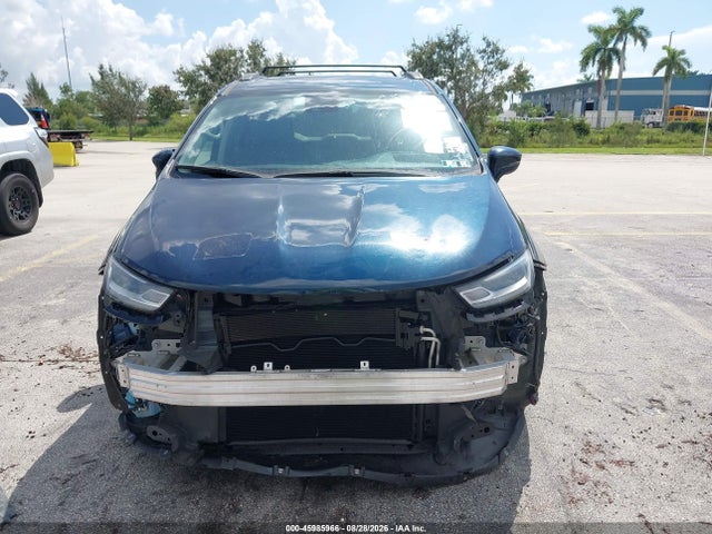 Продаж на аукціоні авто 2022 Chrysler Pacifica Touring L, vin: 2C4RC1BG4NR233357, номер лоту: 45985966