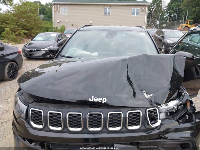 Продаж на аукціоні авто 2024 Jeep Compass Latitude Lux Fwd, vin: 3C4NJDFN7RT129821, номер лоту: 45985985