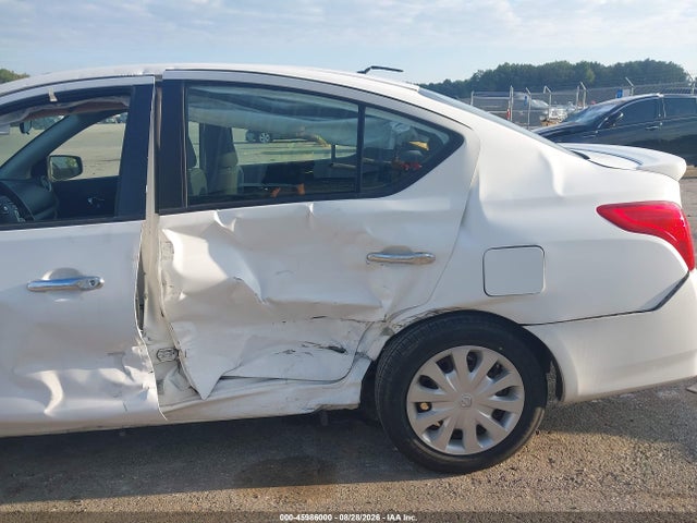 Продаж на аукціоні авто 2016 Nissan Versa 1.6 S/1.6 S+/1.6 Sl/1.6 Sv, vin: 3N1CN7AP2GL850912, номер лоту: 45986000