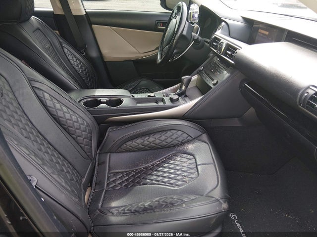 45986009 :رقم المزاد ، JTHBA1D21J5067202 vin ، 2018 Lexus Is 300 مزاد بيع