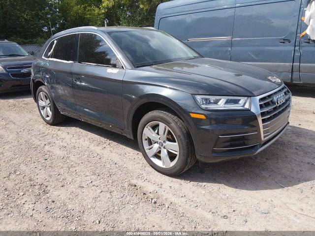 2019 Audi Q5 45 Premium მანქანა იყიდება აუქციონზე, vin: WA1BNAFY5K2081804, აუქციონის ნომერი: 45986025