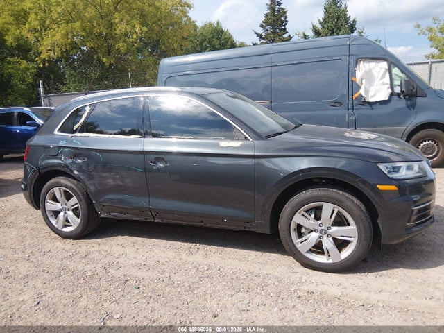 Продажа на аукционе авто 2019 Audi Q5 45 Premium, vin: WA1BNAFY5K2081804, номер лота: 45986025