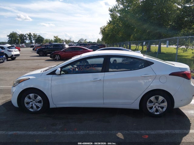 45986026 :رقم المزاد ، 5NPDH4AE1GH752475 vin ، 2016 Hyundai Elantra Se مزاد بيع