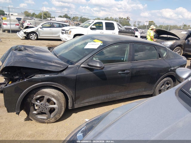 45986033 :رقم المزاد ، 3KPFT4DE7TE286200 vin ، 2026 Kia K4 Lxs مزاد بيع