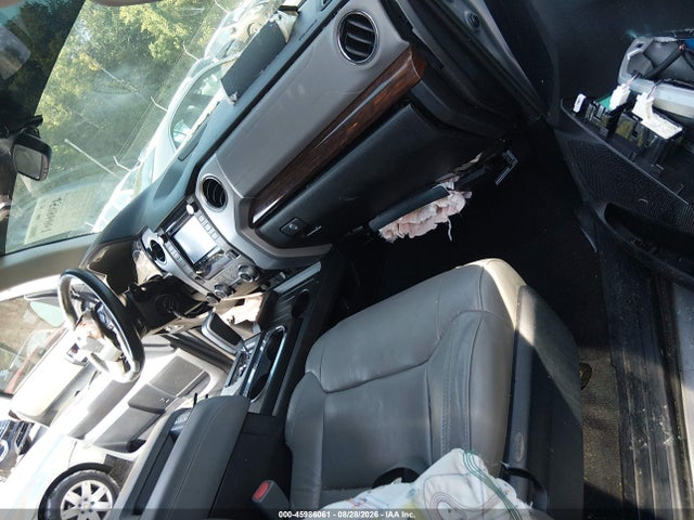 45986061 :رقم المزاد ، 5TFBW5F19FX435863 vin ، 2015 Toyota Tundra Limited 5.7l V8 مزاد بيع