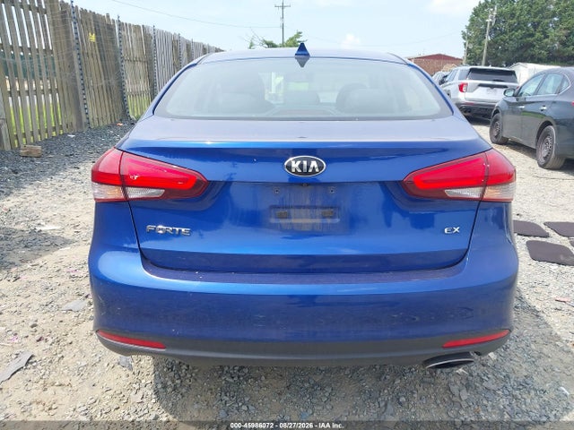 45986072 :رقم المزاد ، 3KPFN4A85HE005267 vin ، 2017 Kia Forte Ex مزاد بيع