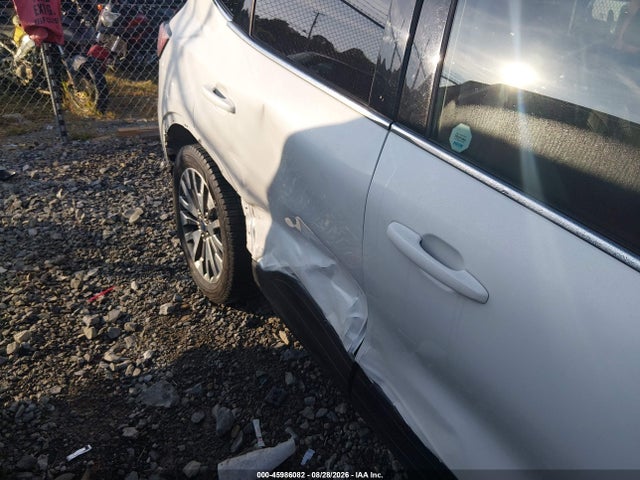 Aukcja sprzedaży 2020 Ford Escape Titanium, vin: 1FMCU9J98LUB16610, numer aukcji: 45986082