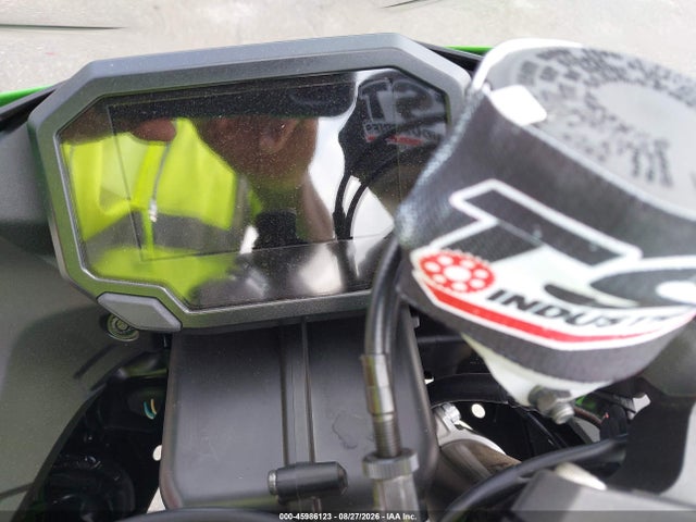 45986123 :رقم المزاد ، JKBZXJJ13TA043056 vin ، 2026 Kawasaki Zx636 K مزاد بيع