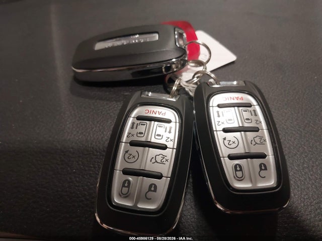 Продажа на аукционе авто 2021 Chrysler Pacifica Touring L, vin: 2C4RC1BG1MR593037, номер лота: 45986129