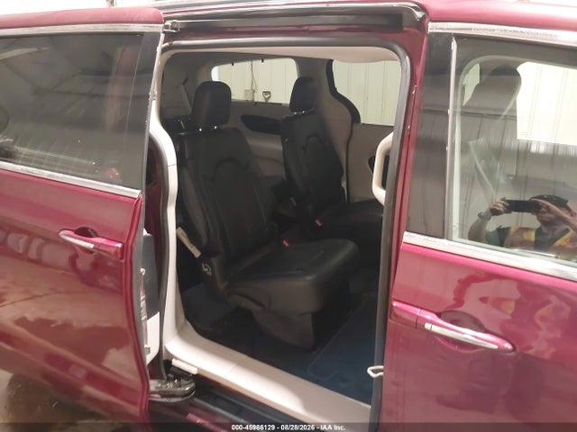 Продажа на аукционе авто 2021 Chrysler Pacifica Touring L, vin: 2C4RC1BG1MR593037, номер лота: 45986129