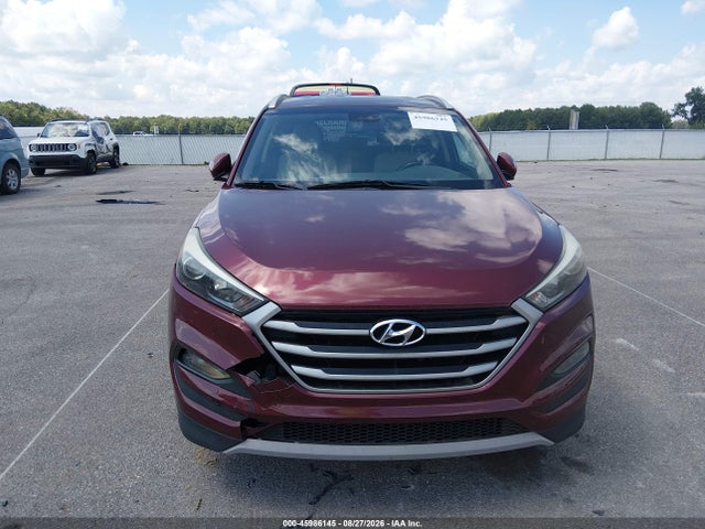2017 Hyundai Tucson Sport მანქანა იყიდება აუქციონზე, vin: KM8J3CA29HU271796, აუქციონის ნომერი: 45986145