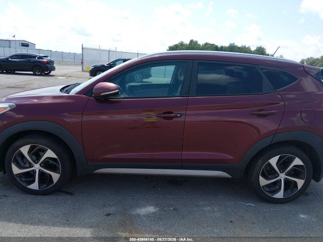2017 Hyundai Tucson Sport მანქანა იყიდება აუქციონზე, vin: KM8J3CA29HU271796, აუქციონის ნომერი: 45986145