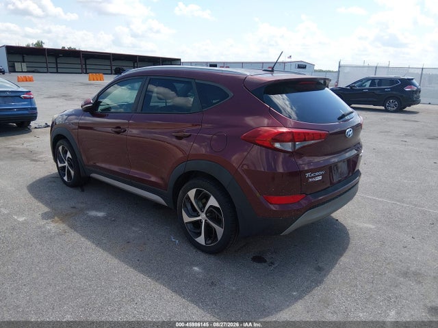 2017 Hyundai Tucson Sport მანქანა იყიდება აუქციონზე, vin: KM8J3CA29HU271796, აუქციონის ნომერი: 45986145